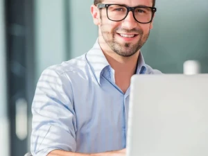 Găzduire Web: Ce Este și Cum Să Alegi Soluția Potrivită pentru Afacerea Ta